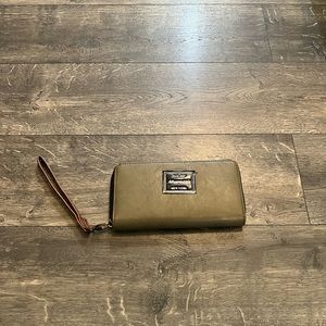 Aeropostale Wallet W/ Wristlet Strap‎ NWOT